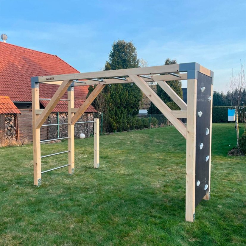 Dětské hřiště s lezeckou stěnou (MINI - 1x3m) - Barva impregnace: Bezbarvá, Barva trámových spojek: Šedé