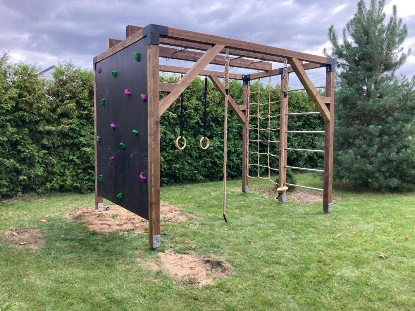 Dětské hřiště s lezeckou stěnou a provazovou sítí (MID - 2x3m) - Barva impregnace: Bezbarvá, Barva trámových spojek: Šedé